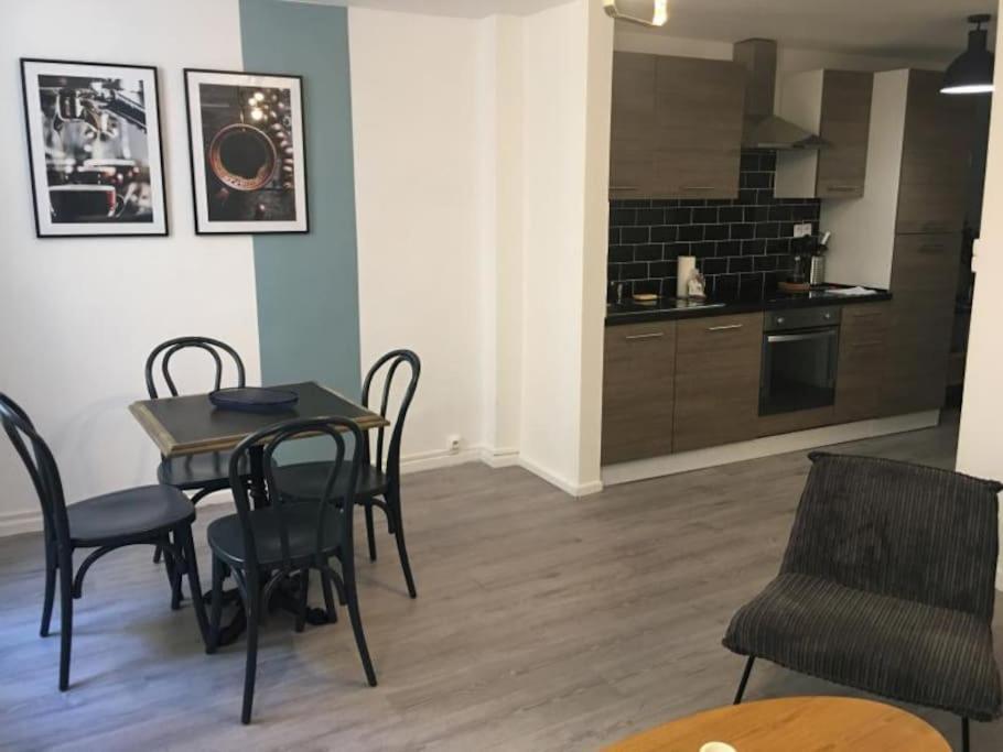 Apartment Au Panier 2em Marseilles